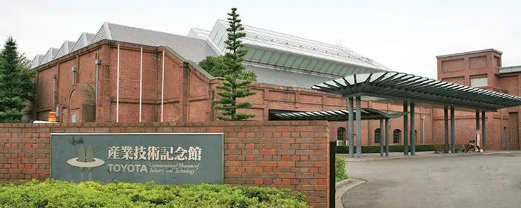 丰田3.webp
